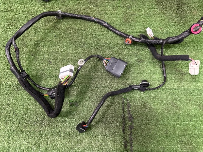 Проводка двери Hyundai Creta 2021 GS