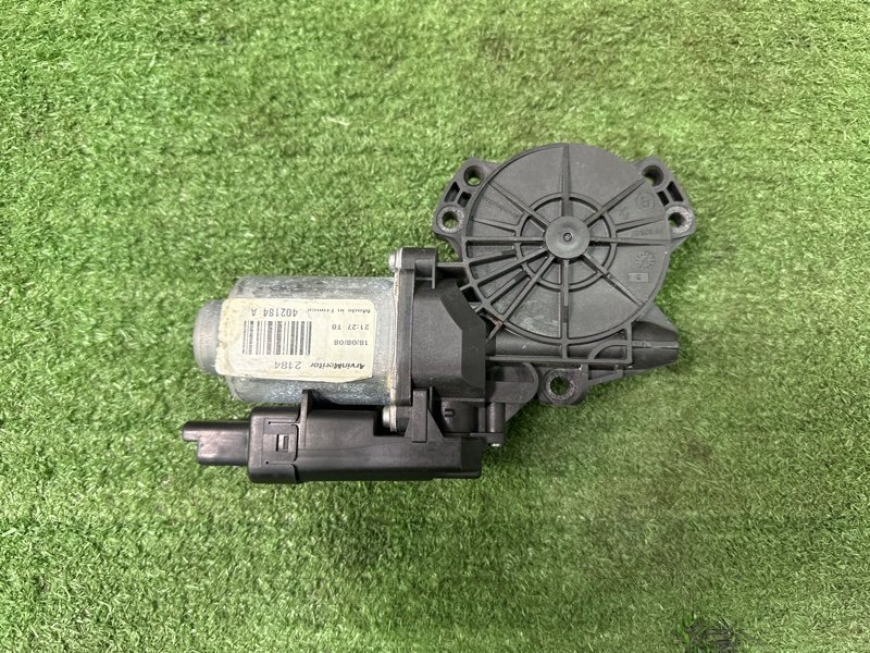 Мотор стеклоподъемника Kia Ceed 1