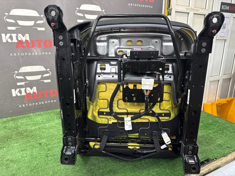 Сиденья передние комплект Hyundai Creta 2021 GS