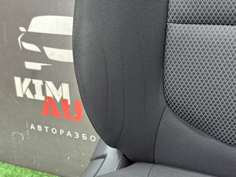 Сиденья передние комплект Hyundai Creta 2021 GS