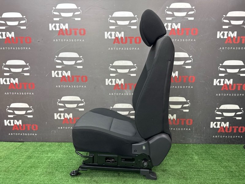 Сиденья передние комплект Hyundai Creta 2021 GS