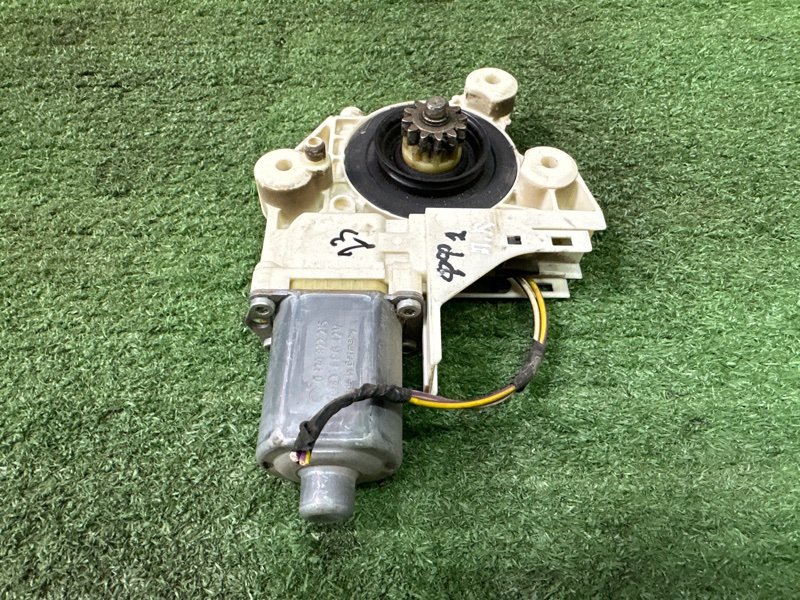 Мотор стеклоподъемника Ford Focus 2