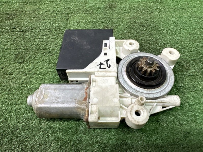 Мотор стеклоподъемника Ford Focus 2