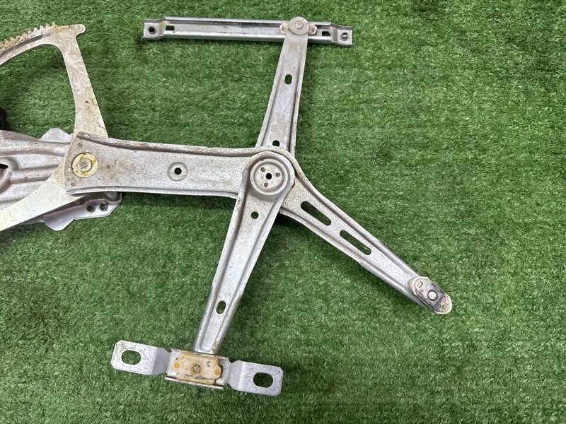 Механизм стеклоподъёмника с мотором Opel Astra H