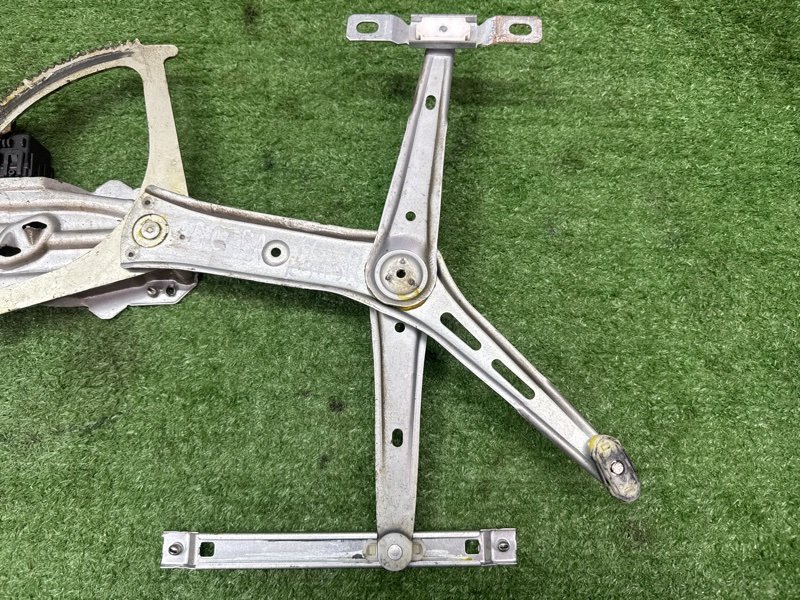 Механизм стеклоподъёмника с мотором Opel Astra H