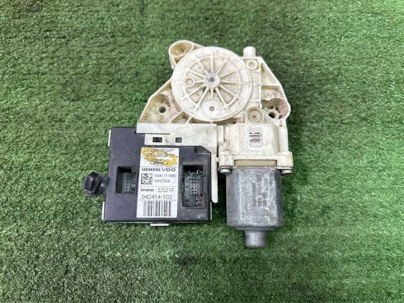 Мотор стеклоподъемника Ford Focus 2