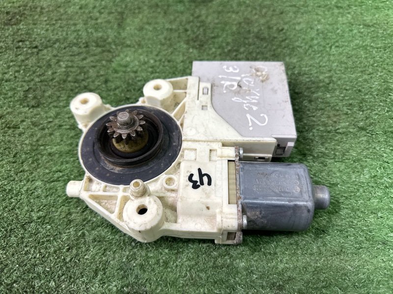 Мотор стеклоподъемника Ford Focus 2