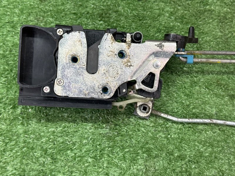 Замок двери Chevrolet Lacetti