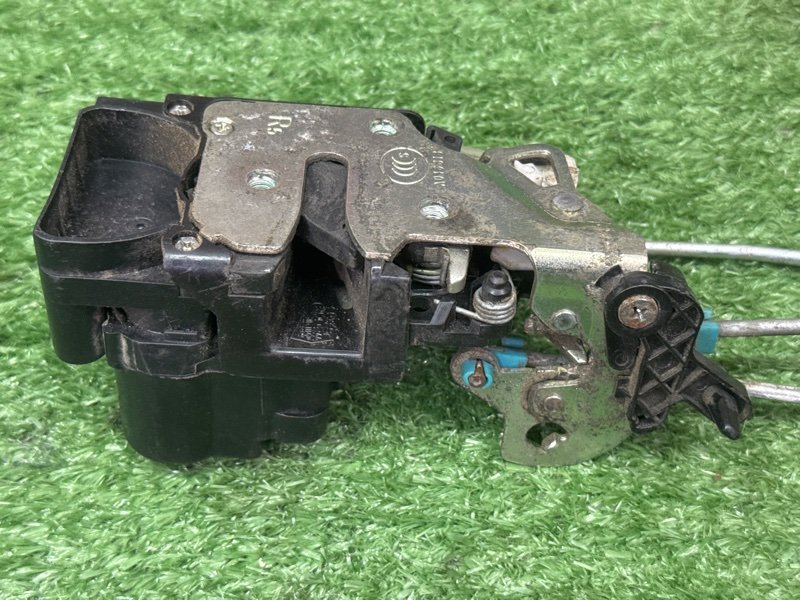 Замок двери Chevrolet Lacetti