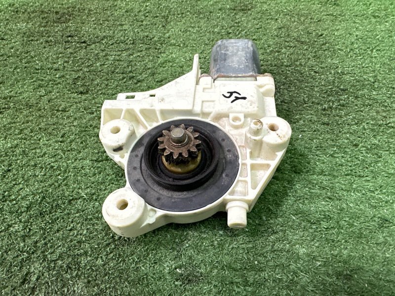 Мотор стеклоподъемника Ford Focus 2