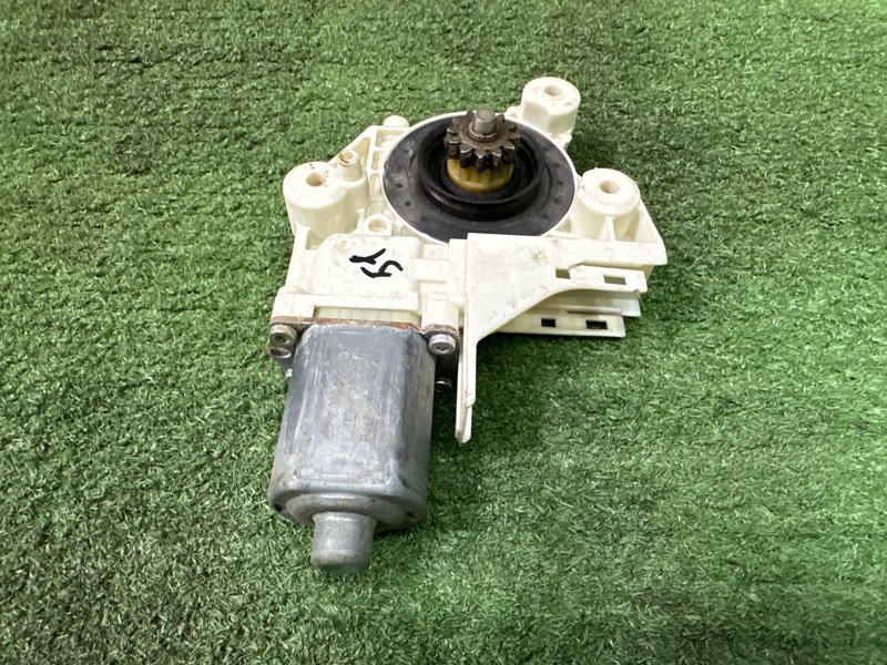 Мотор стеклоподъемника Ford Focus 2