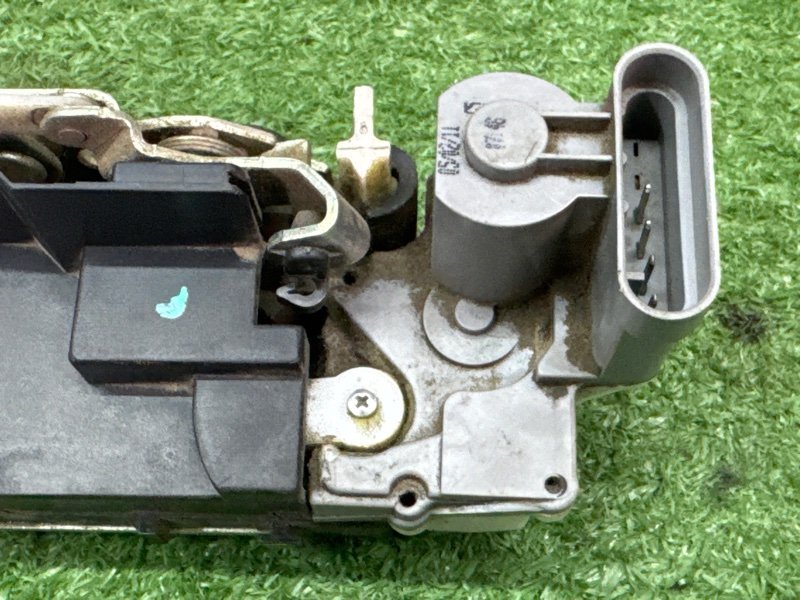 Замок двери Fiat Albea