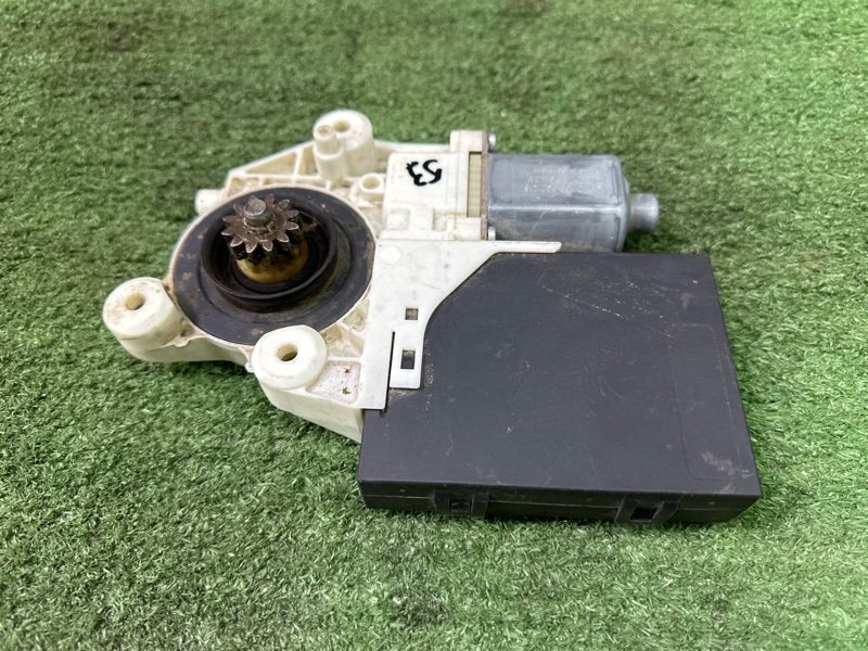 Мотор стеклоподъемника Ford Focus 2