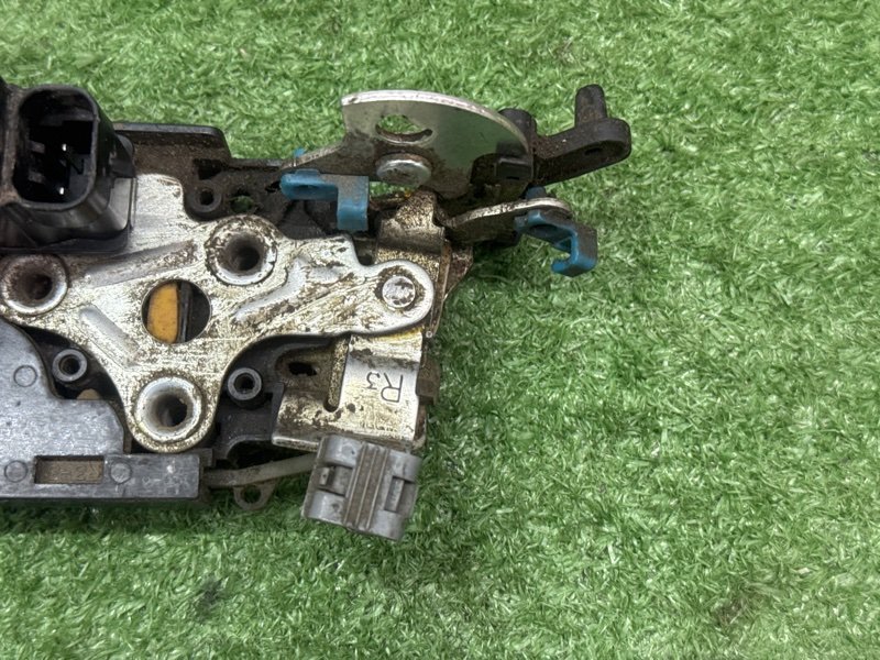 Замок двери Chevrolet Lacetti