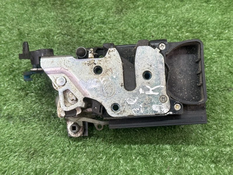 Замок двери Chevrolet Lacetti