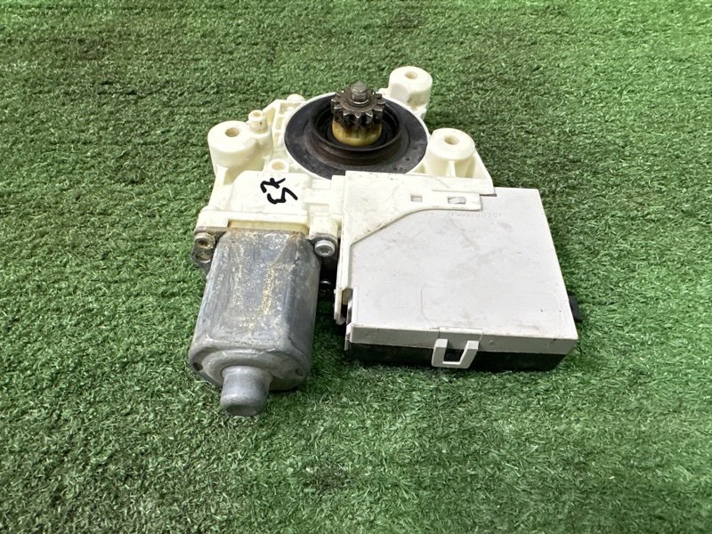 Мотор стеклоподъемника Ford Focus 2