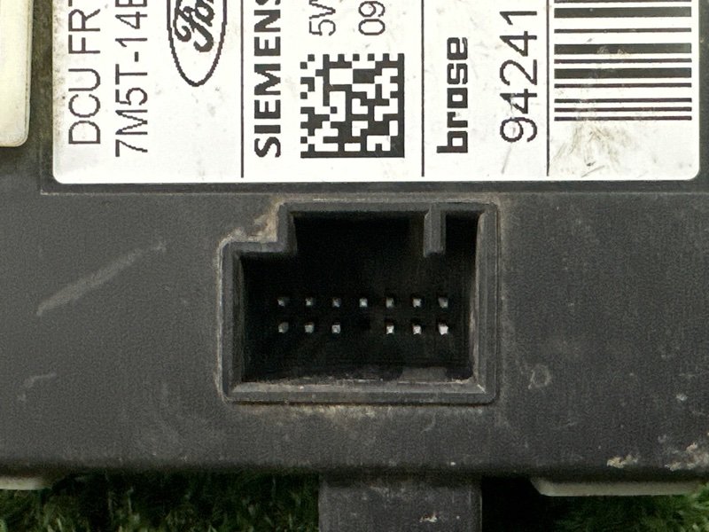 Мотор стеклоподъемника Ford Focus 2