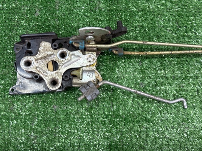 Замок двери Chevrolet Lanos