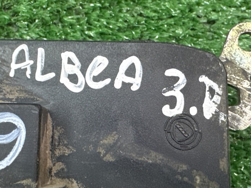 Замок двери Fiat Albea