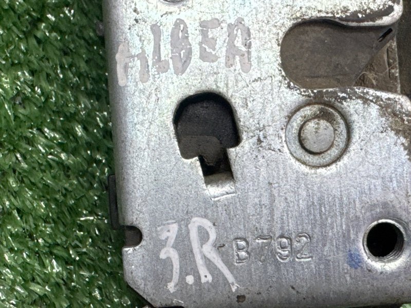 Замок двери Fiat Albea