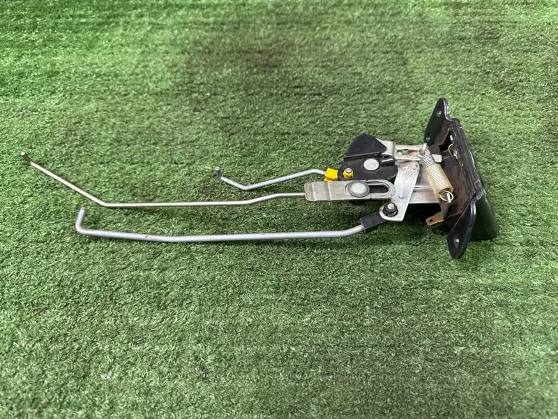 Замок крышки багажника Hyundai Getz