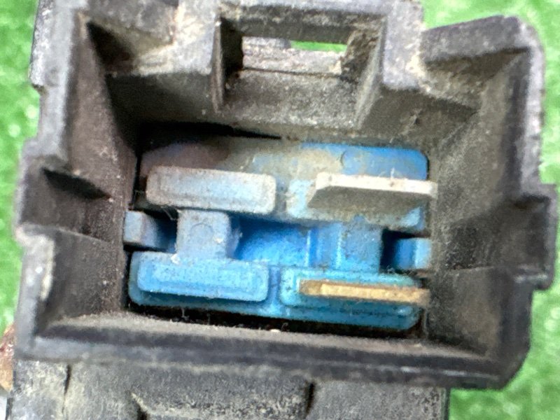 Замок двери Hyundai Accent