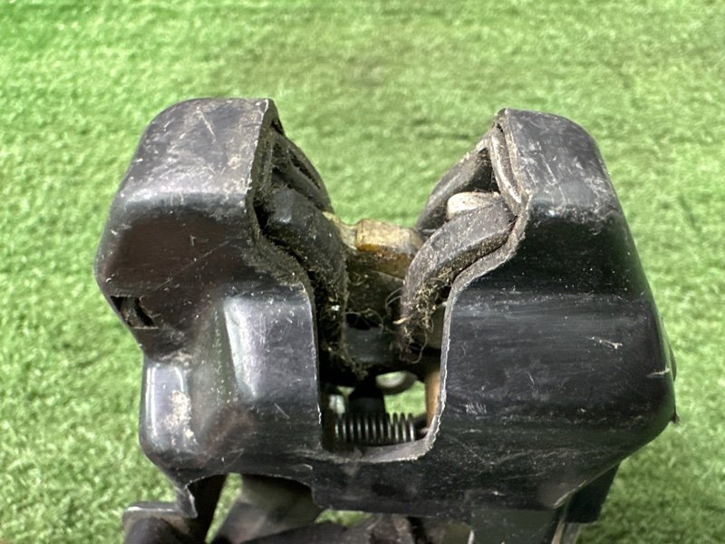 Замок крышки багажника Chevrolet Lacetti