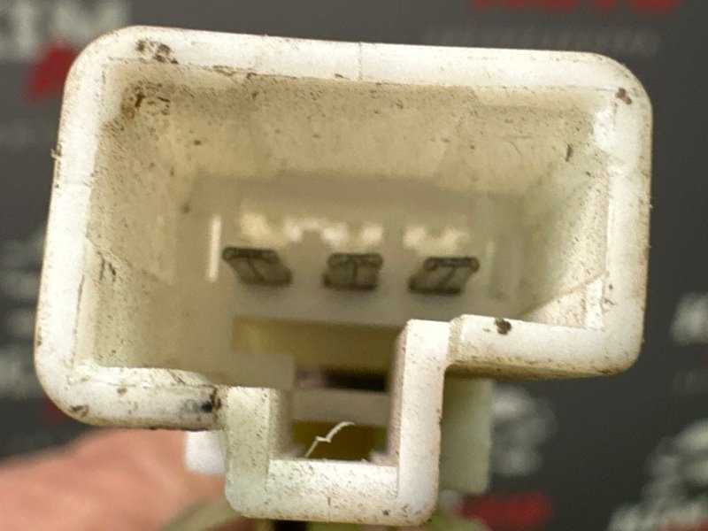 Замок крышки багажника Chevrolet Lacetti