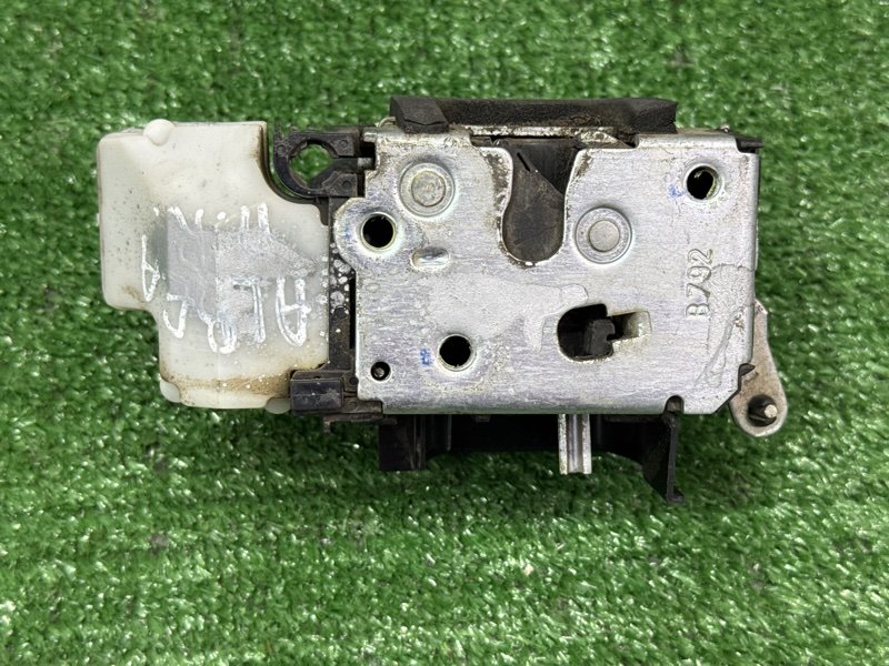 Замок двери Fiat Albea