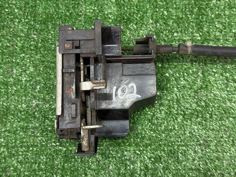 Замок двери Fiat Doblo