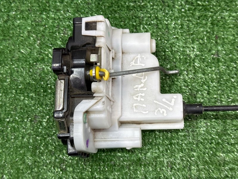 Замок двери Fiat Panda