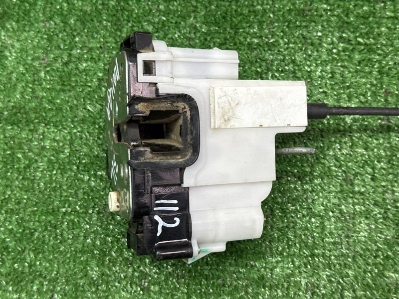 Замок двери Fiat Panda