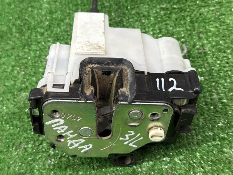 Замок двери Fiat Panda