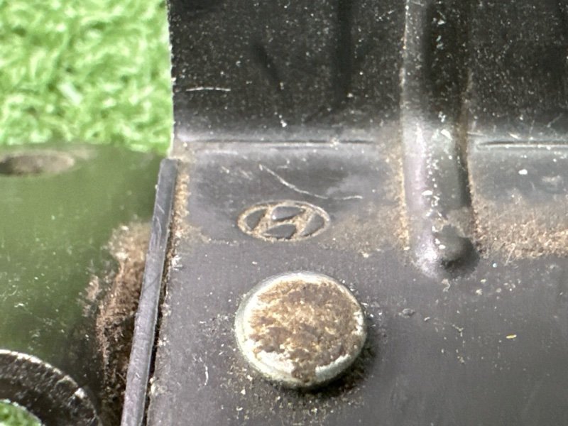 Замок крышки багажника Hyundai Getz