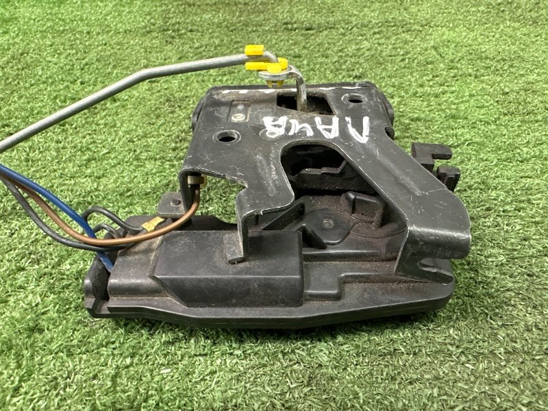 Замок крышки багажника Chevrolet Lacetti