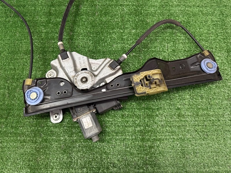 Механизм стеклоподъёмника с мотором Opel Astra J