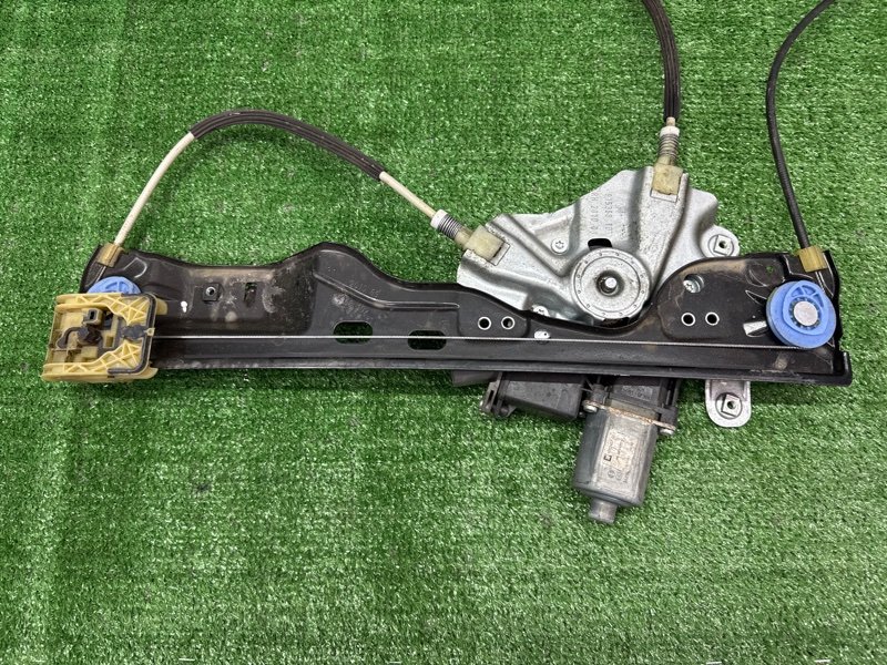 Механизм стеклоподъёмника с мотором Opel Astra J