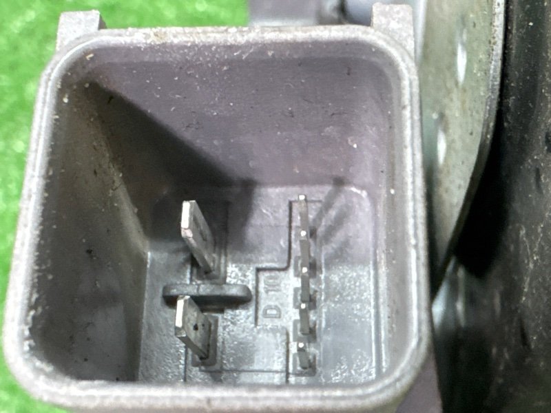 Механизм стеклоподъёмника с мотором Opel Astra J