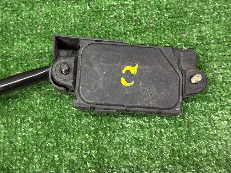 Замок двери Hyundai Sonata