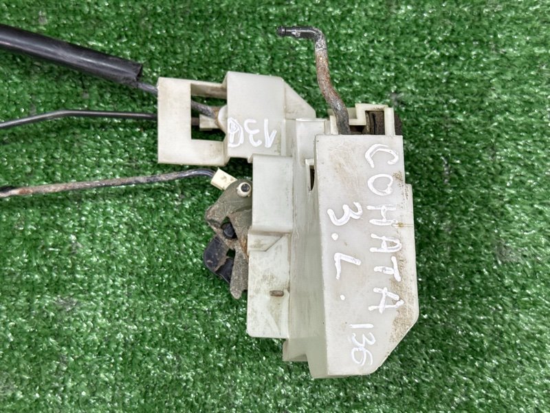 Замок двери Hyundai Sonata