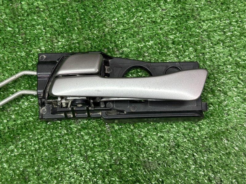 Замок двери Hyundai Solaris 1