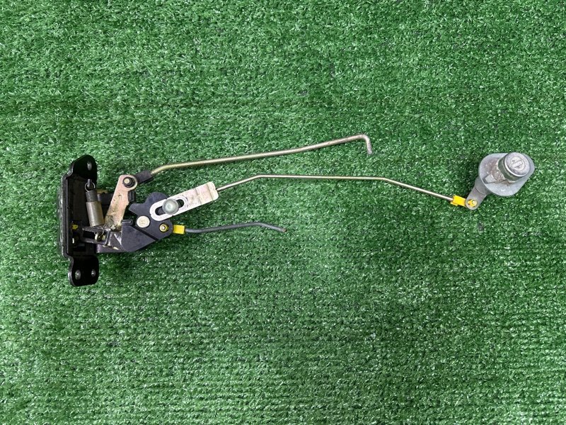 Замок крышки багажника Hyundai Getz