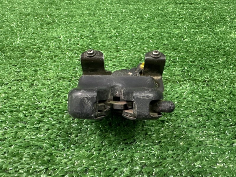 Замок крышки багажника Kia Rio 2