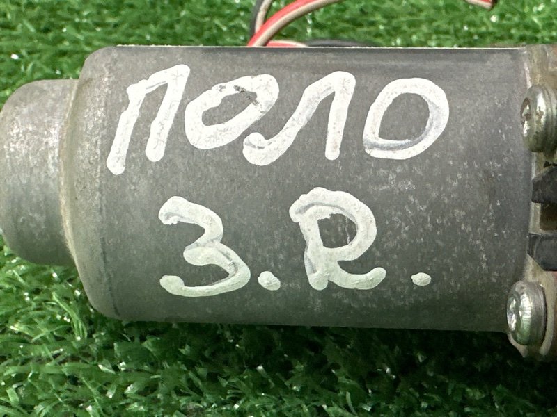 Мотор стеклоподъемника Volkswagen Polo 5