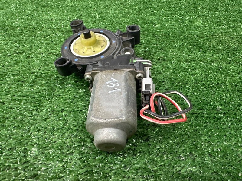 Мотор стеклоподъемника Volkswagen Polo 5