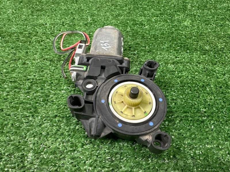 Мотор стеклоподъемника Volkswagen Polo 5