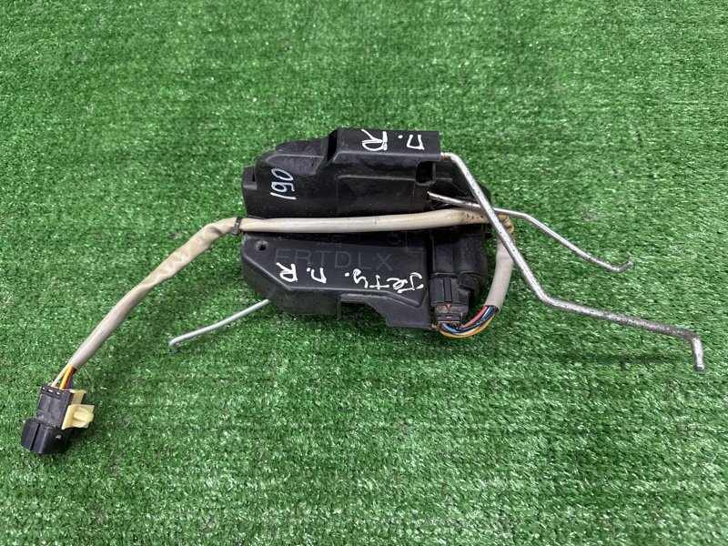 Замок двери Hyundai Getz