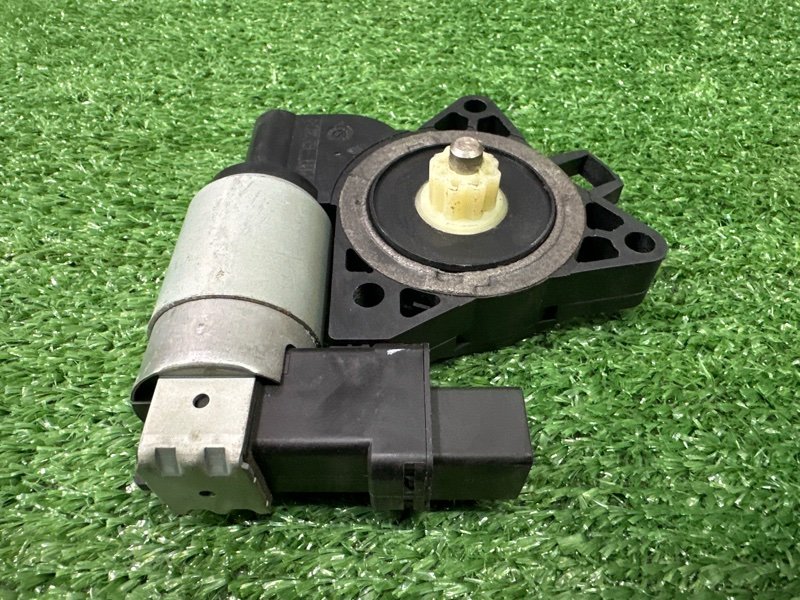 Мотор стеклоподъемника Mazda 6 GJ