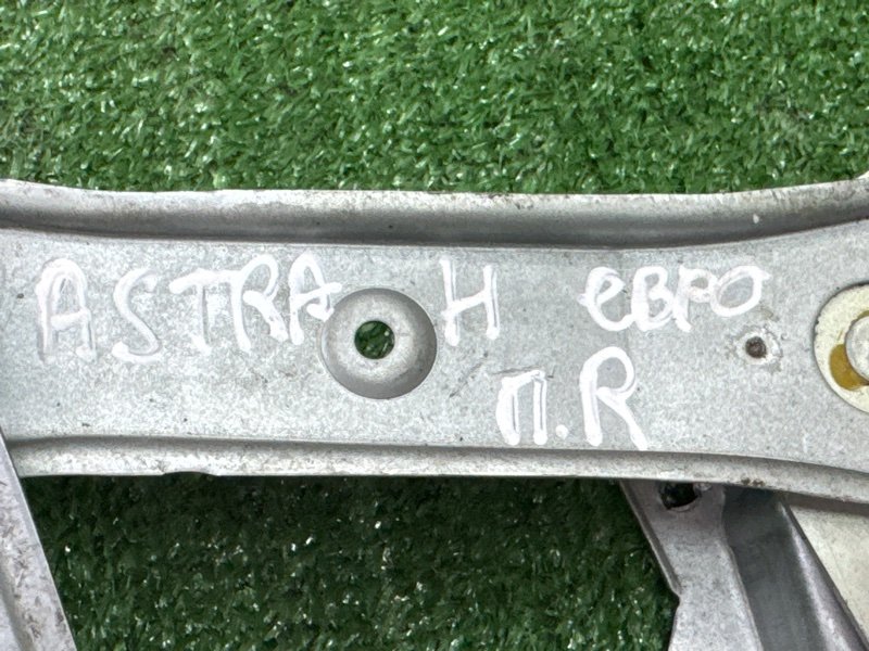 Механизм стеклоподъёмника с мотором Opel Astra H