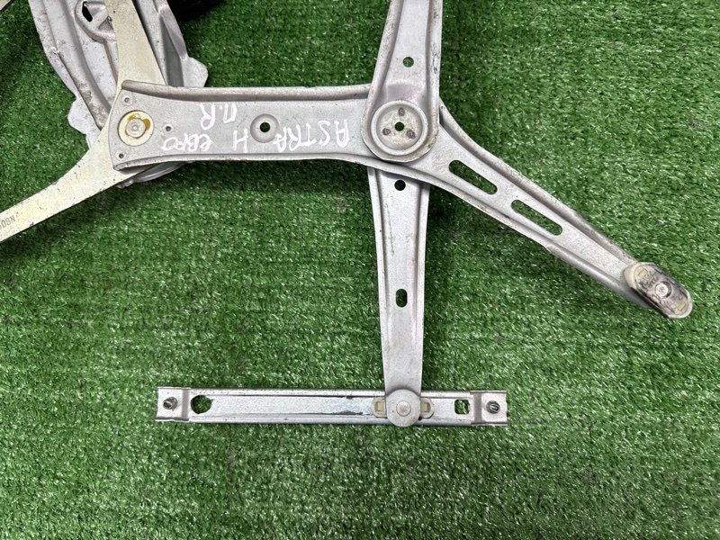 Механизм стеклоподъёмника с мотором Opel Astra H